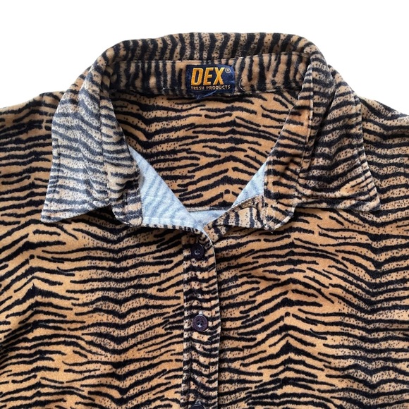 Vintage 90s Y2K Dex Fuzzy Tiger Print Long Sleeve Collared Button Up Top Medium - Picture 3 of 4